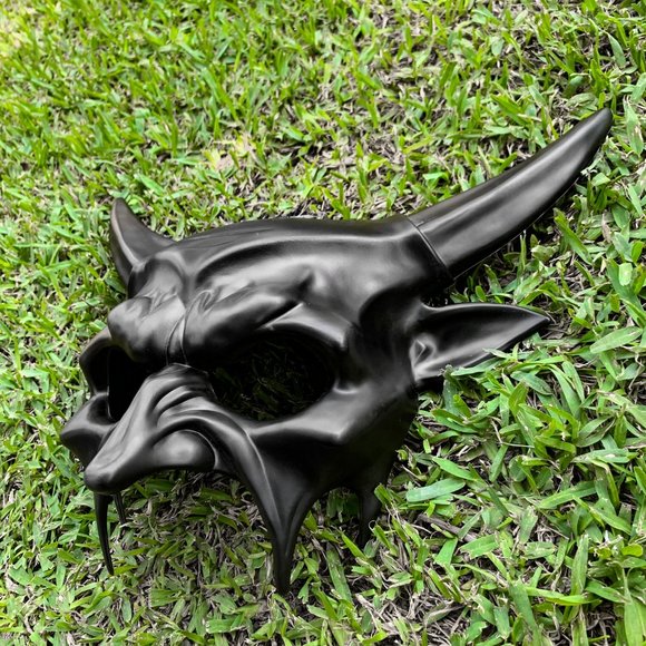 Black Devil Demon Horns Halloween Party Masquerade Full Face Cosplay Mask - Picture 2 of 4